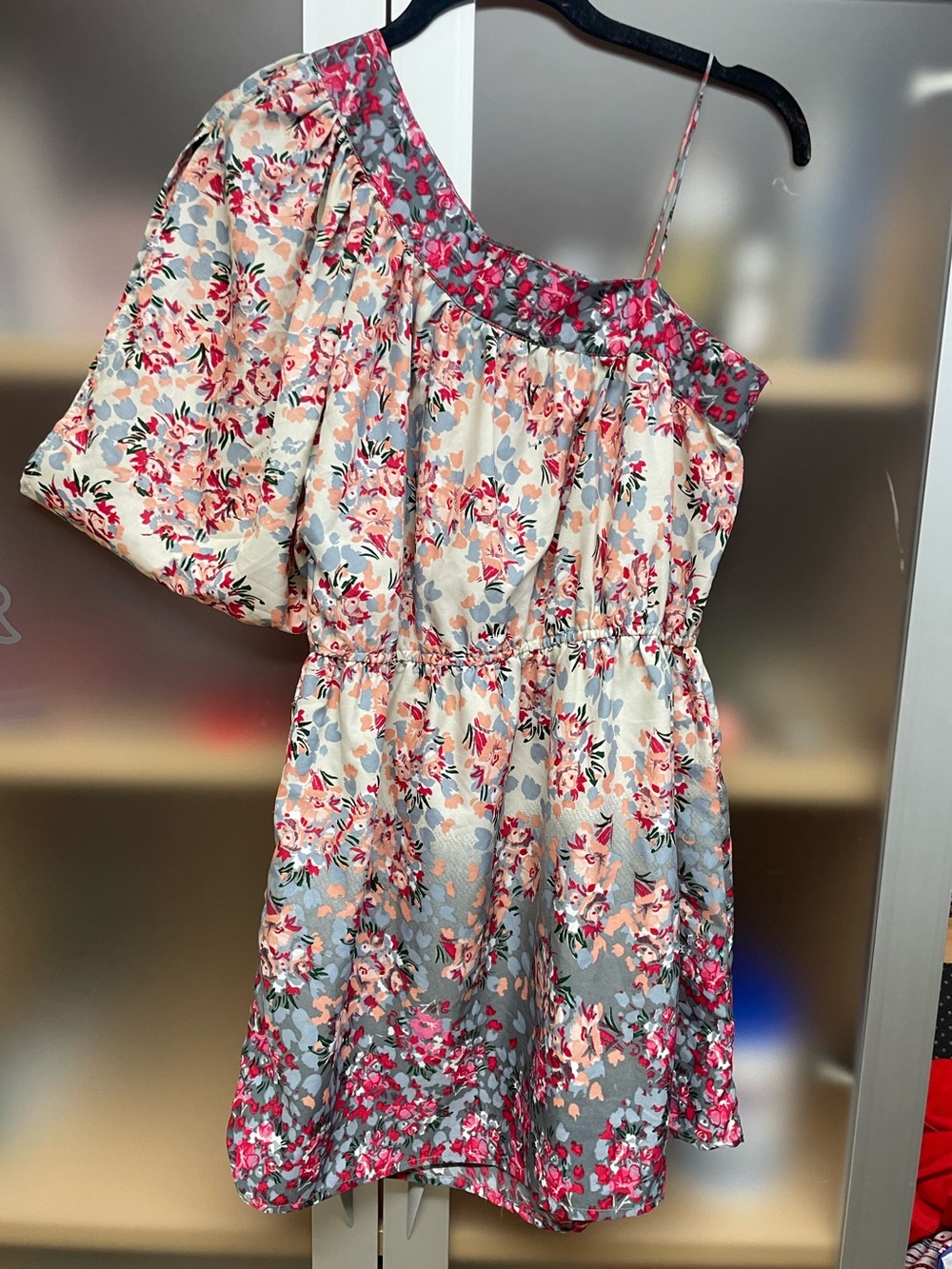 Women’s One Shoulder Dress in Pink Gray Floral Pattern, size Small